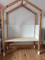 Bureau enfant/ Teepee desk for Children, Enlèvement, Comme neuf