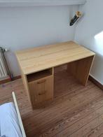 Gratis bureau met gebruiksporen., Huis en Inrichting, Ophalen, Gebruikt, Bureau