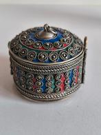 Berber armband en sieradendoosje in 1, Handtassen en Accessoires, Antieke sieraden, Ophalen of Verzenden, Koper, Armband