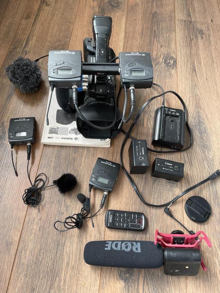 Canon XF200 videocamera + extra's, Audio, Tv en Foto, Videocamera's Digitaal, Gebruikt, Camera, Geheugenkaart, Canon, 20x of meer