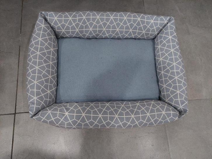 Slaapmand (44x45cm, merkloos), Animaux & Accessoires, Paniers pour chiens, Utilisé, Polyester, Enlèvement ou Envoi