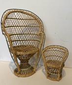 Paire de fauteuils Emmanuelle miniatures vintage