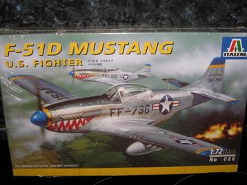 kleine bouwdoosjes van mustang vliegtuigen beschikbaar voor biedingen