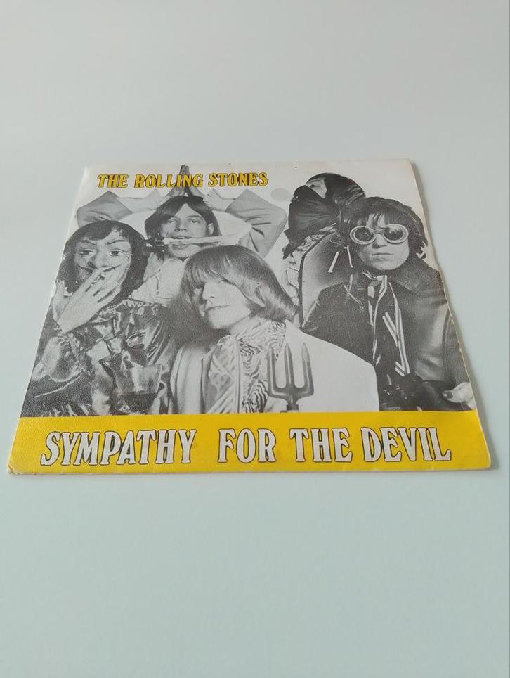 Rolling Stones - Sympathy for the Devil (1968), Cd's en Dvd's, Vinyl Singles, Zo goed als nieuw, Ophalen of Verzenden