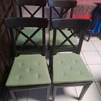 4 stevige houten stoelen als nieuw kleur zwart met 4 kussens, Comme neuf, Enlèvement, Bois, Quatre