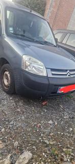 Citroen berlingo, Autos, Camionnettes & Utilitaires, Argent ou Gris, Achat, Boîte manuelle, Noir