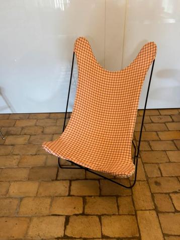 Vlinderstiel met mooie bekleding zalmkleurig blokje / zwart beschikbaar voor biedingen