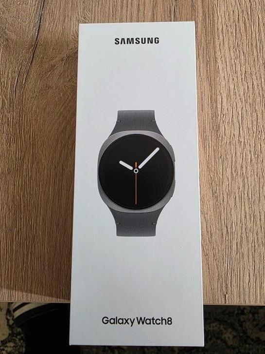Samsung galaxy watch 8 graphite 40 mm, Handtassen en Accessoires, Smartwatches, Nieuw, Ophalen