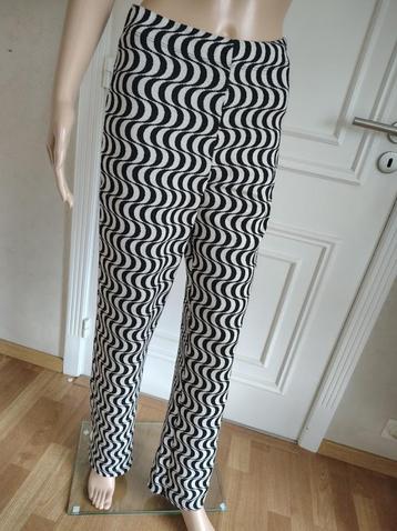 leuke broek van amy & ivy  beschikbaar voor biedingen