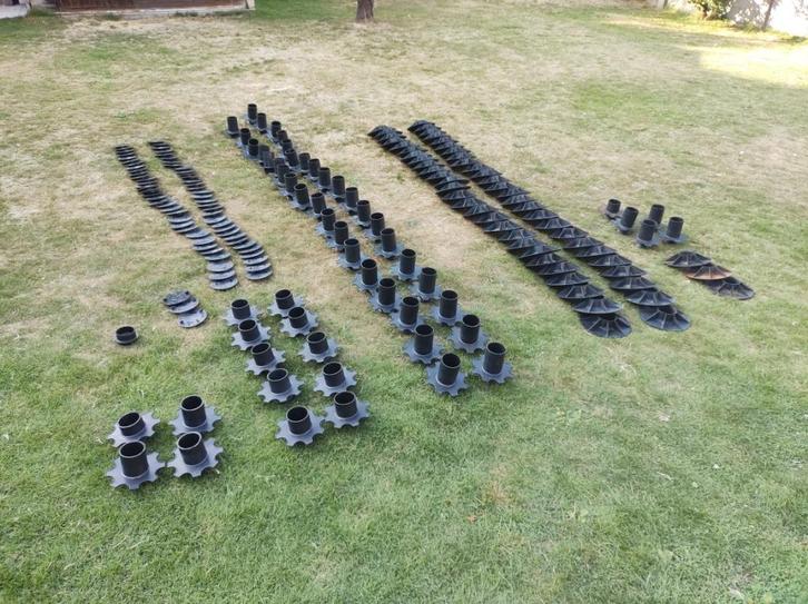 Tegeldragers, Tuin en Terras, Terrasdelen en Vlonders, Gebruikt, Kunststof, Ophalen