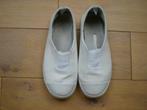 Turnpantoffels maat 31 (2 paar), Gebruikt, Sportschoenen, Ophalen of Verzenden, Jongen