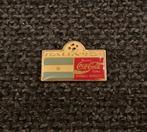 PIN - WORLD CUP FOOTBALL ITALIA '90 - COCA COLA - ARGENTINIË, Verzenden, Gebruikt, Sport, Speldje of Pin