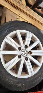 Vw velgen met banden, Auto diversen, Wieldoppen, Ophalen