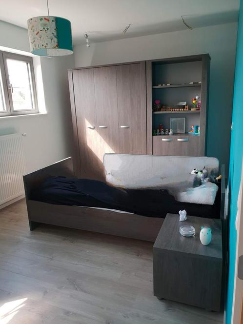 Baby-kinder slaapkamer Neyt, Huis en Inrichting, Slaapkamer | Complete slaapkamers, Zo goed als nieuw, Ophalen
