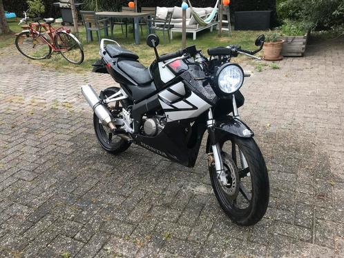 Honda CBR 125 R in prachtstaat, Motoren, Motoren | Honda, Particulier, Naked bike, 11 kW of minder, 1 cilinder, Ophalen