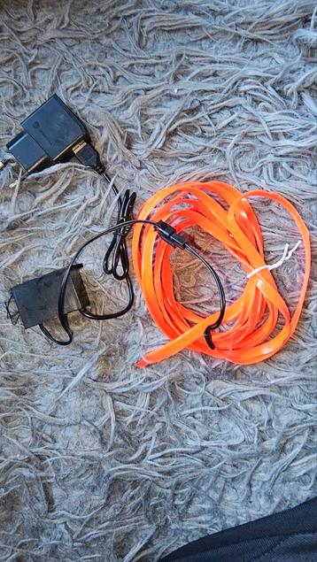 EL Wire Lichtdraad – Rood (ca. 3 meter) met Adapter & USB –  beschikbaar voor biedingen