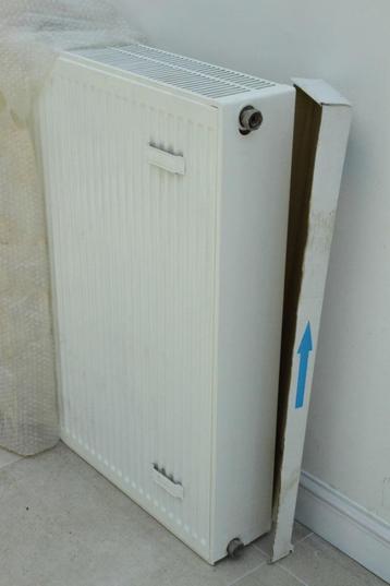 Radiator in nieuwstaat (miskoop) beschikbaar voor biedingen