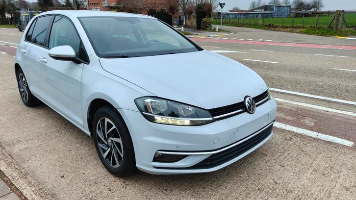 Volkswagen Golf 7 1.0 TSI BMT Join 63 kw
Bj. 2018
(EXPORT), Auto's, Volkswagen, Bedrijf, Te koop, Golf, ABS, Adaptieve lichten