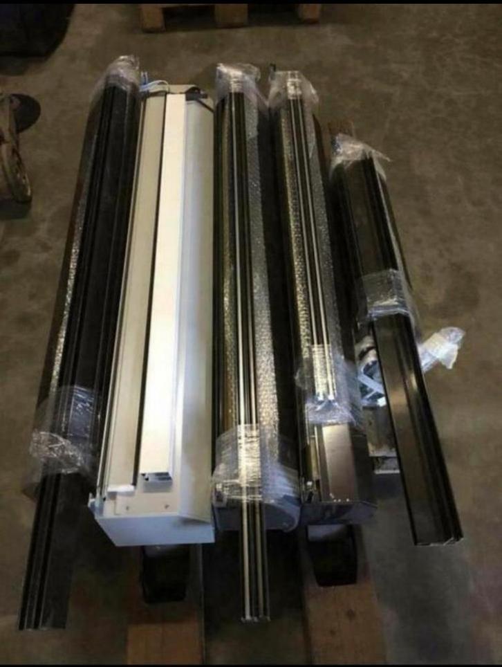Overschot nieuwe opbouw rolluiken rolluik handbediend, Doe-het-zelf en Bouw, Rolluiken, Grijs, Ophalen