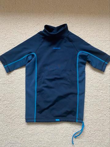 T-shirt anti UV chaud tribord 8 ans, Garçon, Comme neuf, Enlèvement, Vêtements de sport ou Maillots de bain