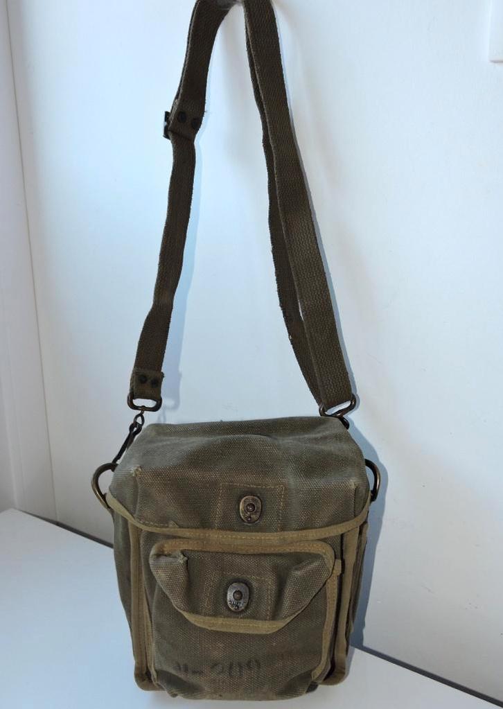 US PARATROOPER Normandïe decoder hoes uit 1940-45, Verzamelen, Militaria | Tweede Wereldoorlog, Overige soorten, Ophalen of Verzenden