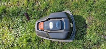 Robot tondeuse husqvarna 305 500m2, Enlèvement, Comme neuf