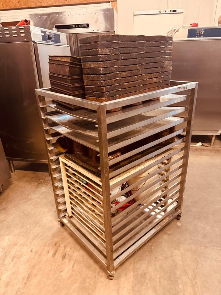 Bakvormen + RVS bakkerswagens te koop, Computers en Software, 3D-printerbenodigheden, Ophalen of Verzenden