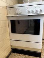 oven met kookplaat en dampkap, Elektronische apparatuur, Elektrisch, 4 kookzones, Vrijstaand, Zo goed als nieuw
