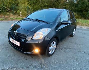 TOYOTA YARIS 1.4 d4d/2007/BOITE AUTOMATIQUE/AIRCO/KEYLESS GO beschikbaar voor biedingen