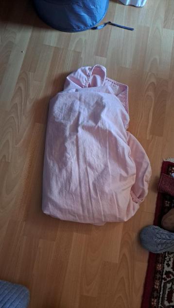 lot 6 draps housse matelas 90 cm + 5 taies + 2 draps plats beschikbaar voor biedingen