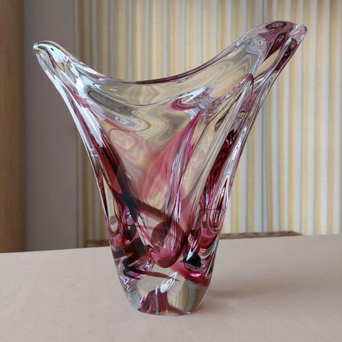 Max VERBOEKET Kristalunie Maastricht Grote roze kristal 60's, Antiek en Kunst, Kunst | Designobjecten, Ophalen of Verzenden