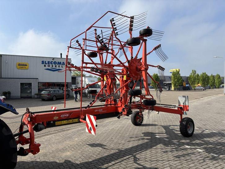 Kuhn GA8121 Cirkelhark, Zakelijke goederen, Landbouw | Werktuigen, Akkerbouw, Oogstmachine