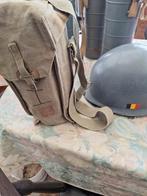 Militaria gasmasker met schouderriem., Ophalen, Zo goed als nieuw