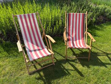 Strandstoelen beschikbaar voor biedingen