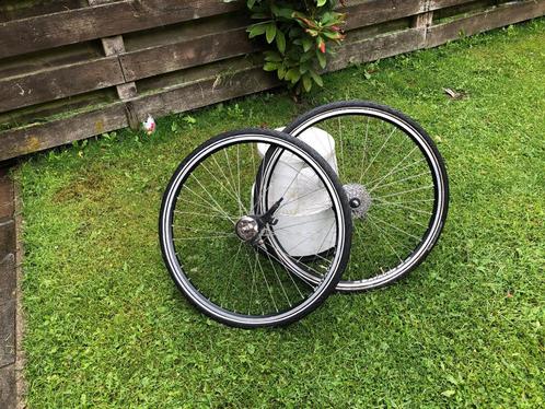Set Wielen 28 inch achterwiel 7 cassette versne. rollerbrake, Fietsen en Brommers, Fietsonderdelen, Gebruikt, Algemeen, Wiel, Ophalen of Verzenden