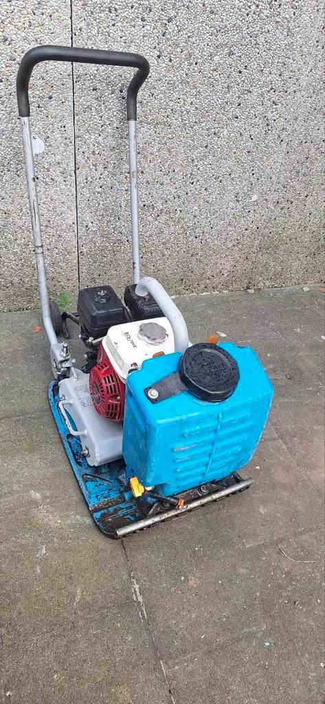 WEBER HONDA trilplaat, Doe-het-zelf en Bouw, Gereedschap | Overige machines, Zo goed als nieuw, Ophalen