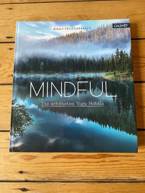 Boek: Mindful. Die schönsten yoga hotels. Als nieuw!, Boeken, Taal | Duits, Zo goed als nieuw, Non-fictie, Ophalen of Verzenden
