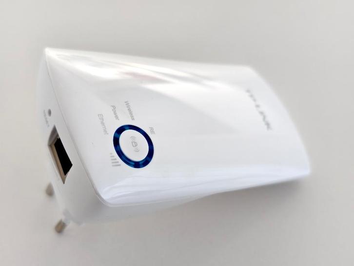 TP-Link WA850RE - WiFi Repeater - 300 Mbps, Informatique & Logiciels, Amplificateurs wifi, Utilisé, Enlèvement ou Envoi