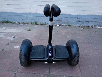 Segway Ninebot S in zeer goede staat, compleet en werkend beschikbaar voor biedingen