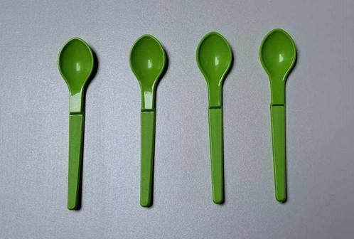 Tupperware™ Lepel « Z » Dessert - Baby - licht donker groen, Huis en Inrichting, Keuken | Tupperware, Nieuw, Overige typen, Groen