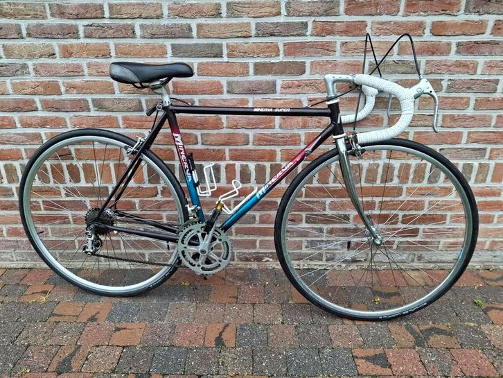 Retro koersfiets-studentenfiets- volledig in orde gezet., Fietsen en Brommers, Fietsen | Racefietsen, Zo goed als nieuw, 10 tot 15 versnellingen