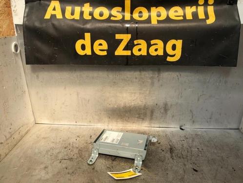 Radio versterker van een Volvo S40/V40, Auto-onderdelen, Elektronica en Kabels, Volvo, Gebruikt, 3 maanden garantie, Ophalen of Verzenden