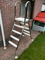 Zeer stevige zwembadladder, Ophalen, Zo goed als nieuw, Ladder