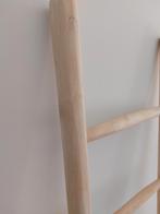 Houten ladder, Ophalen