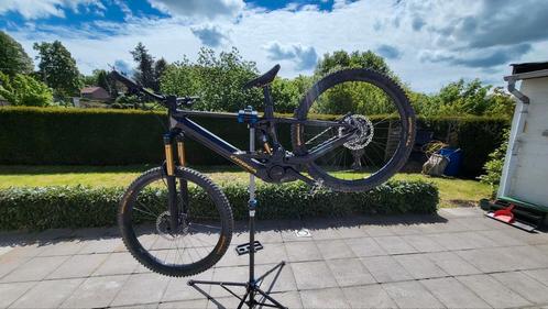 Orbea Wild M-Team carbon 2024 garantie, Fietsen en Brommers, Fietsen | Crossfietsen en BMX, Zo goed als nieuw, Ophalen