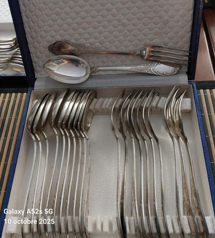 Verzilverd tafelservies, Antiek en Kunst, Antiek | Servies compleet, Ophalen of Verzenden
