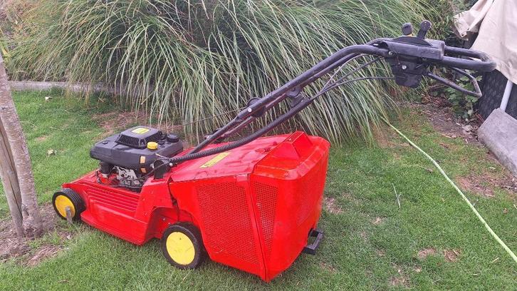 grasmaaier, Tuin en Terras, Grasmaaiers, Gebruikt, Benzine-grasmaaier, 40 t/m 49 cm, Cirkelmaaier, Opvangbak, Ophalen