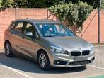 BMW 218i TwinTurbo Benzine Euro 6b, Stof, Beige, 2 Reeks Active Tourer, Handgeschakeld