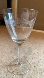 Glasservies met motief in snijwerk, Ophalen, Zo goed als nieuw