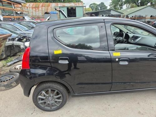 Portier 4Deurs rechts-achter van een Suzuki Alto (ZAM), Auto-onderdelen, Carrosserie, Deur, Suzuki, Gebruikt, 3 maanden garantie